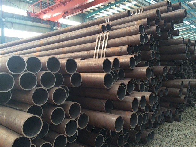 河池化肥设备用高压无缝钢管