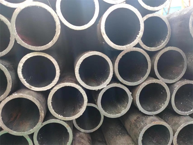 河池10#结构用无缝钢管